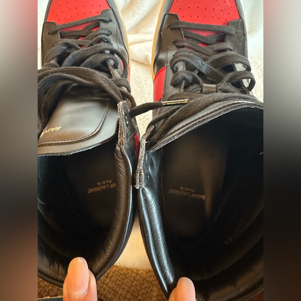Saint Laurent Men's Black and Red High-Top Sneakers - Picture 4 of 8